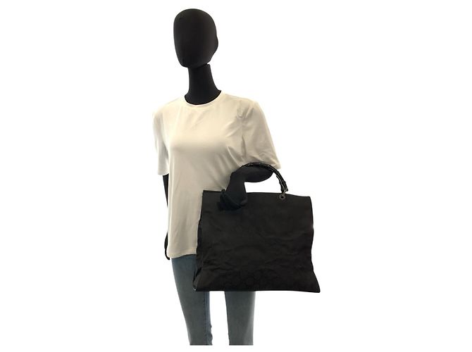 Borsa a mano in nylon Gucci Bamboo Nero - vista 6