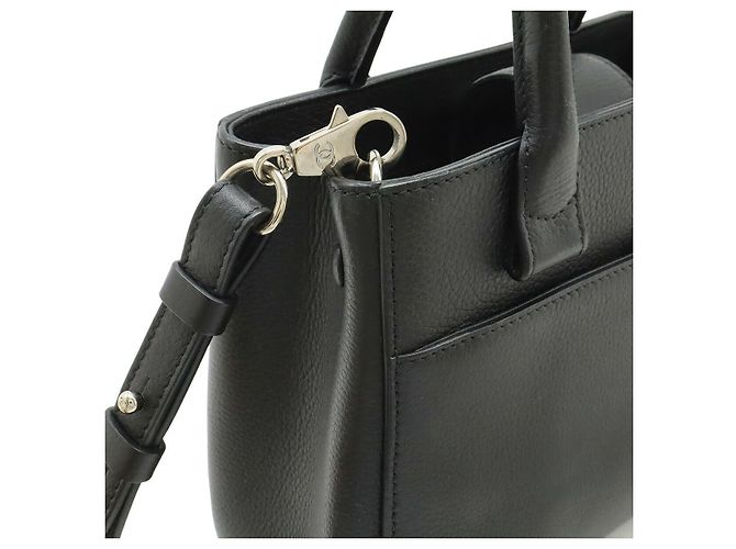 Borsa Tote in Pelle Neo Executive di Chanel Nero - vista 4