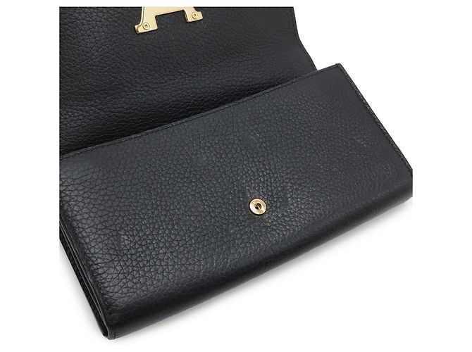Portafoglio Lungo Bi-fold Capucines di Louis Vuitton Nero - vista 10