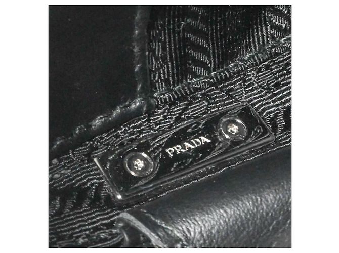Borsa a spalla in pelle Saffiano nera Prada Nero - vista 12