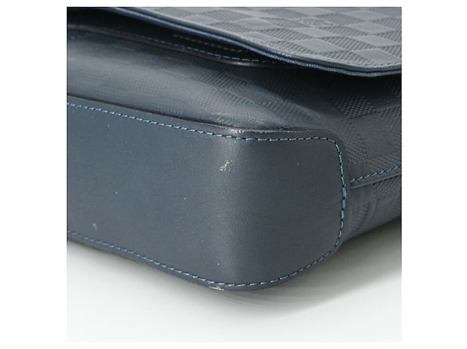 Borsa a Spalla District PM Damier Infini Louis Vuitton Blu navy - vista 6