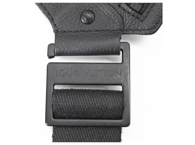 Borsa a tracolla LV Aerogram Takeoff di Louis Vuitton Nero - vista 12