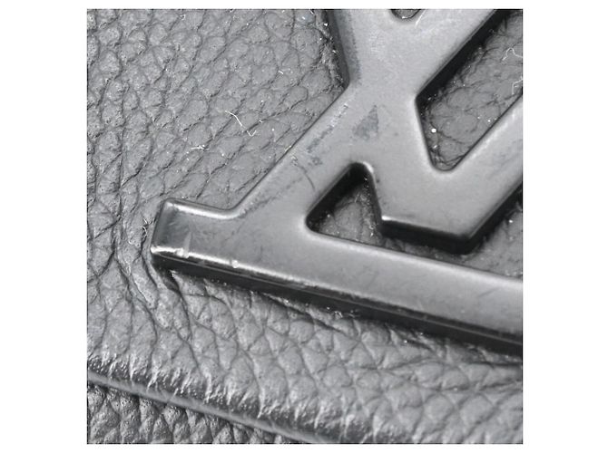 Borsa a tracolla LV Aerogram Takeoff di Louis Vuitton Nero - vista 14
