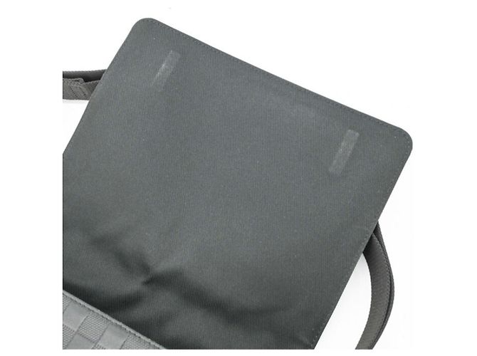Borsa a Spalla District PM Damier Infini Louis Vuitton Nero - vista 10