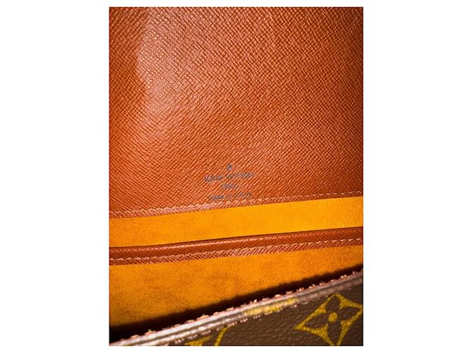 Louis Vuitton Musette Tango Marrone - vista 7