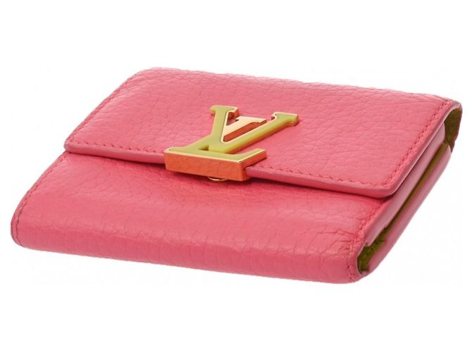 Portafoglio Capucines XS Louis Vuitton Rosso - vista 4