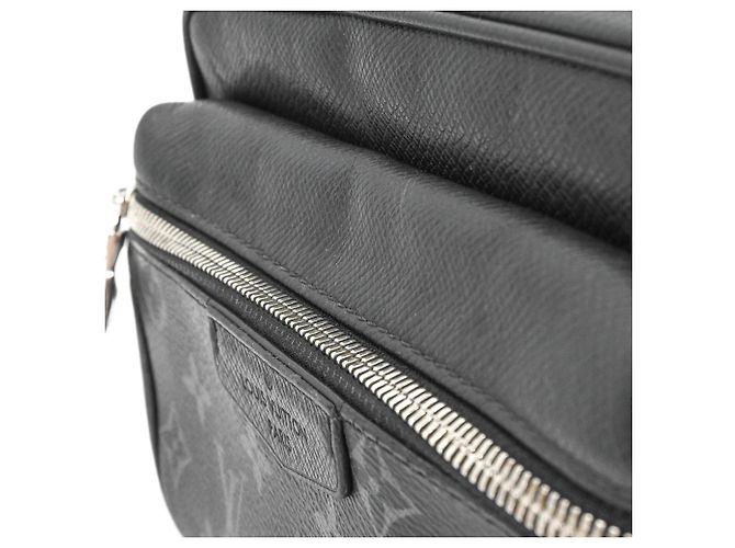 Borsa a tracolla Taigarama di Louis Vuitton Nero - vista 13
