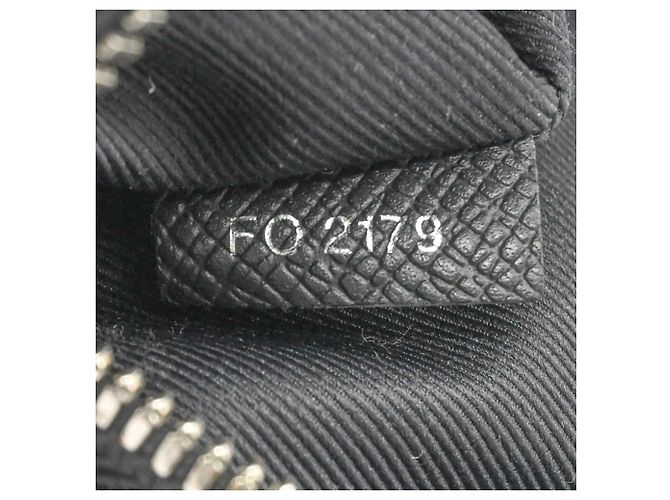 Borsa a tracolla Taigarama di Louis Vuitton Nero - vista 16