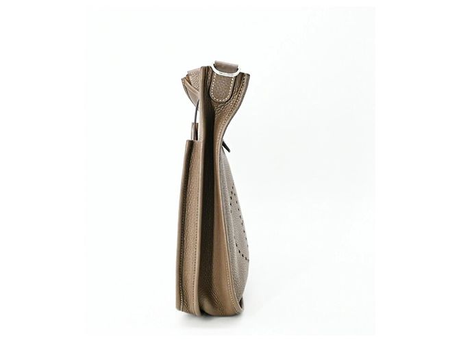 Borsa a Spalla Hermès Evelyne 3 29 TPM Taupe - vista 4