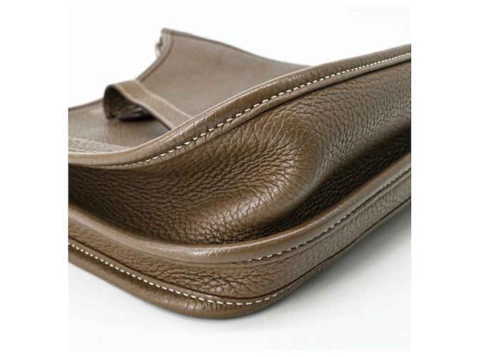 Borsa a Spalla Hermès Evelyne 3 29 TPM Taupe - vista 8