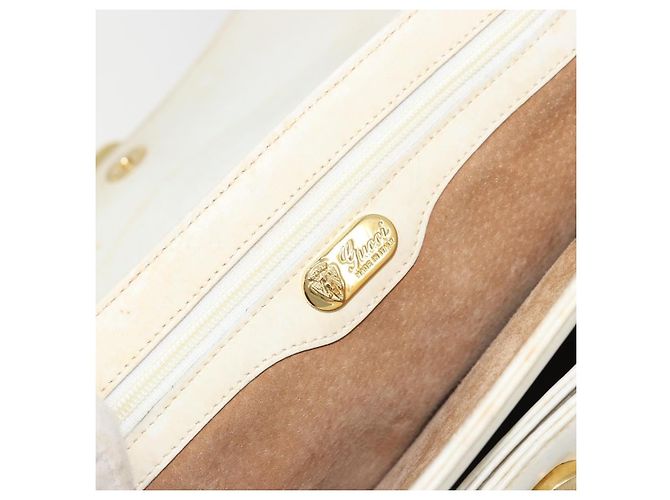 Gucci Borsa a Spalla in Pelle Bianca e Oro Auth BAZ692 Bianco D'oro - vista 16