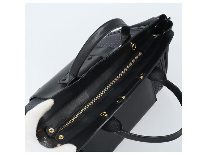 Chloé Sac à main Chloe Punching Alice en cuir noir et or Auth am11108 - vue 6