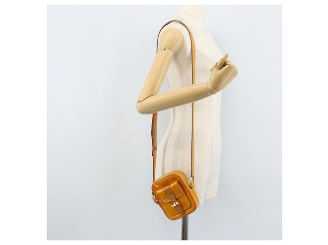 LOUIS VUITTON Borsa a spalla Monogram Vernis Christie PM Gialla M91110 Auth ka3499 Giallo - vista 24