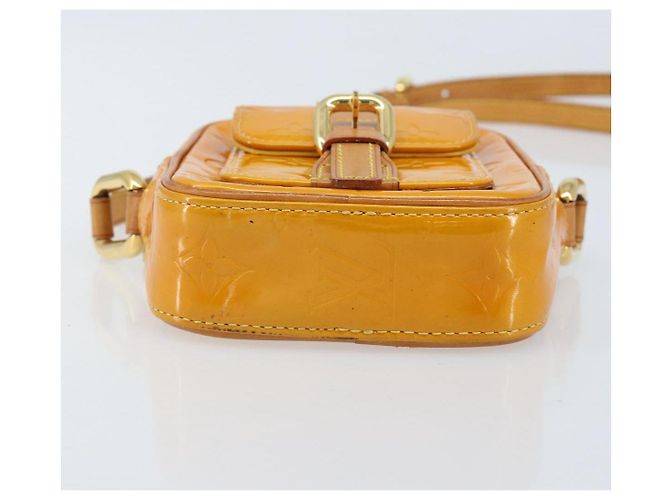 LOUIS VUITTON Borsa a spalla Monogram Vernis Christie PM Gialla M91110 Auth ka3499 Giallo - vista 5