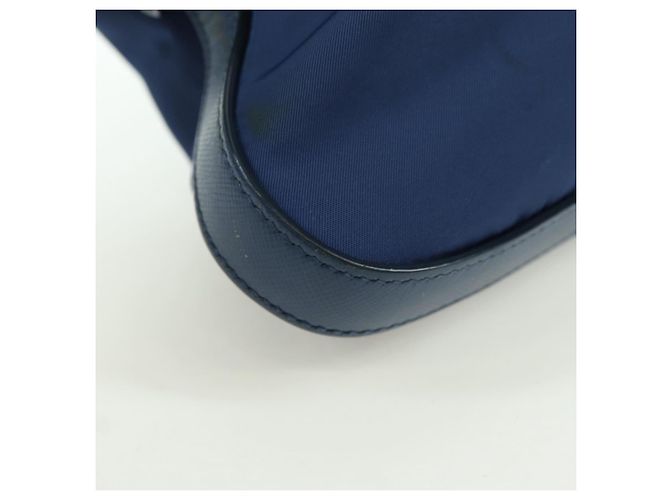 Borsa a Spalla PRADA in Nylon e Pelle Blu Oro Auth ARZ849A D'oro - vista 16