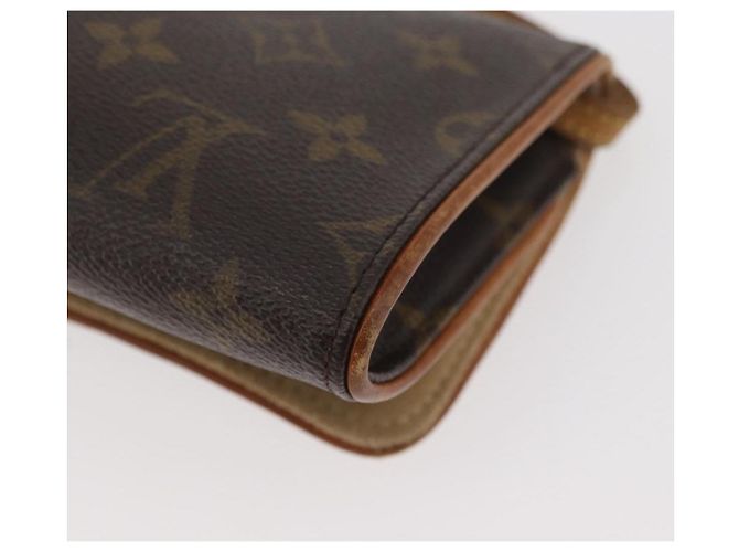 LOUIS VUITTON Monogram Pochette Twin GM Shoulder Bag M51852 LV Auth ka3602 - view 16
