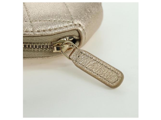 Custodia Air Pods Matelassé CHANEL & Portamonete in Pelle di Agnello CC Oro Auth BAZ881SAM D'oro - vista 13