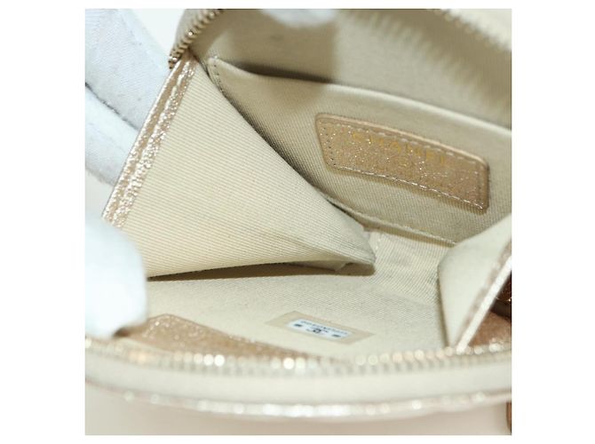 Custodia Air Pods Matelassé CHANEL & Portamonete in Pelle di Agnello CC Oro Auth BAZ881SAM D'oro - vista 17