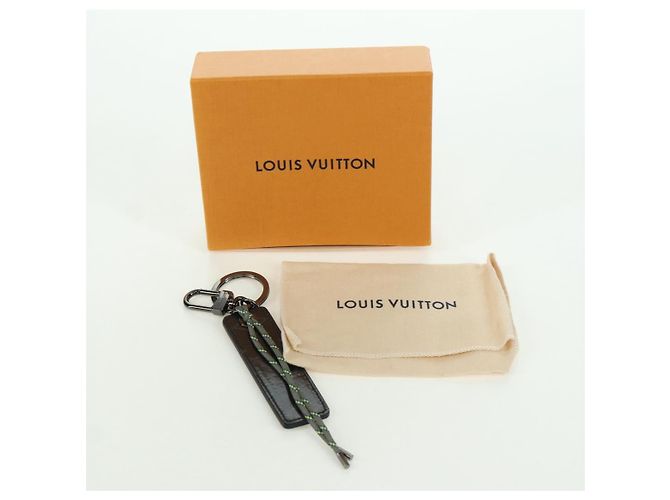 LOUIS VUITTON Eclipse Glaze Porte Cles Tag Key Holder MP0929 LV Auth SW2313M Monogram - view 12