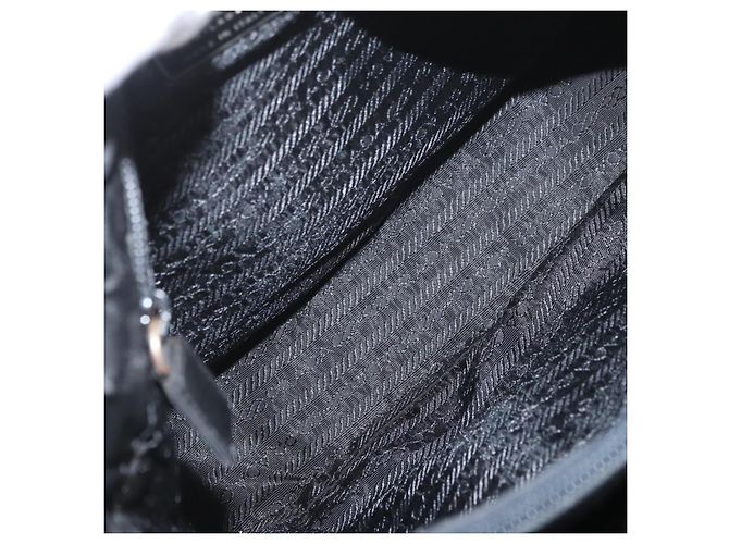 Prada Tote Bag aus schwarzem Nylon mit Silber authentisch am11121 - Ansicht 11