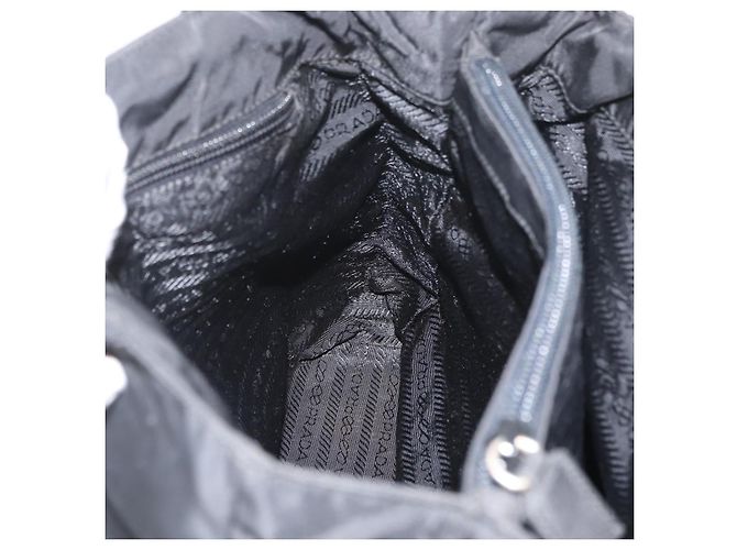 Prada Tote Bag aus schwarzem Nylon mit Silber authentisch am11121 - Ansicht 18