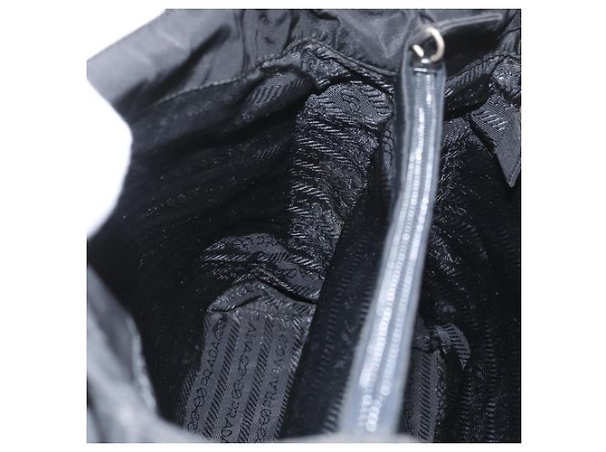 Prada Tote Bag aus schwarzem Nylon mit Silber authentisch am11121 - Ansicht 21