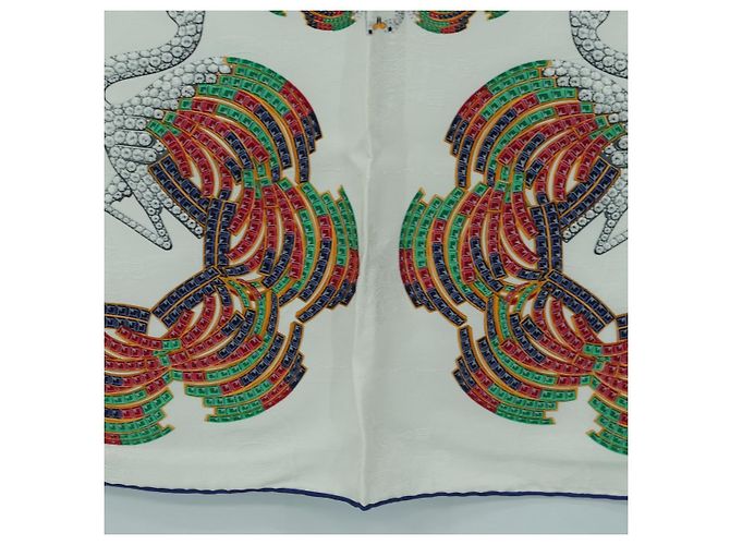 Sciarpa in seta bianca Auth BA11830A di CARTIER Bianco - vista 9