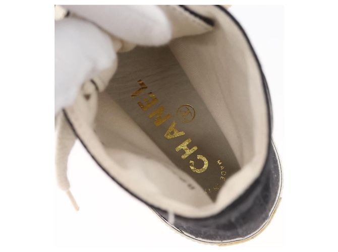 Sneakers Alte CHANEL Tela Nera Bianca A01852 CC Auth SW2298A Nero Bianco - vista 15