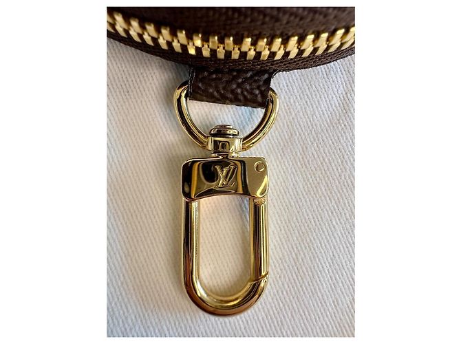 Monedero redondo Louis Vuitton Vivienne Edición Limitada Japón 2022 - vista 5