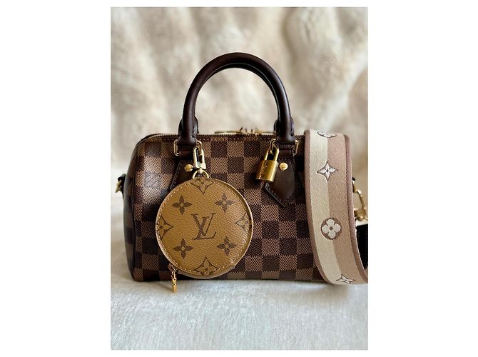 Louis Vuitton Round Coin Purse – Monogram Reverse Canvas Braun Cognac - Ansicht 12