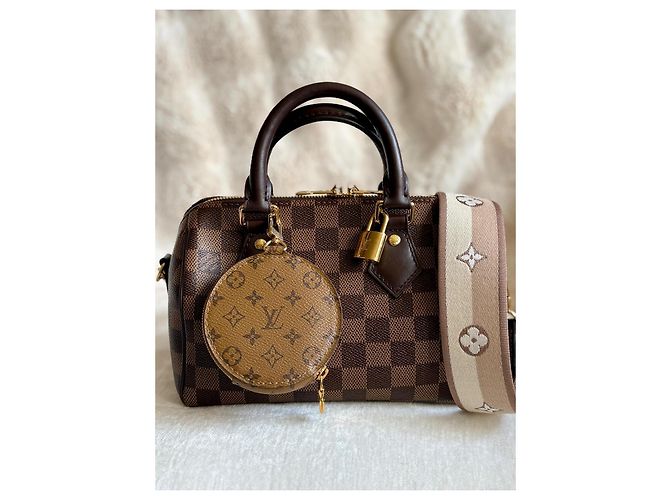 Louis Vuitton Round Coin Purse – Monogram Reverse Canvas Braun Cognac - Ansicht 2