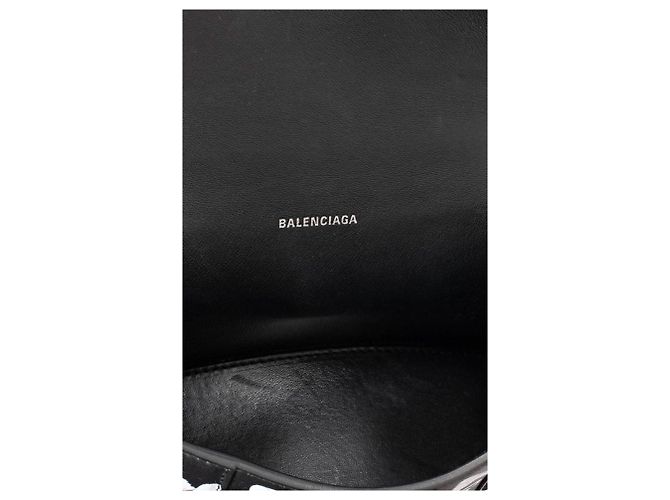 Day Vorbesitzte Balenciaga Hourglass Tasche aus Leder in Schwarz und Weiß - Ansicht 6