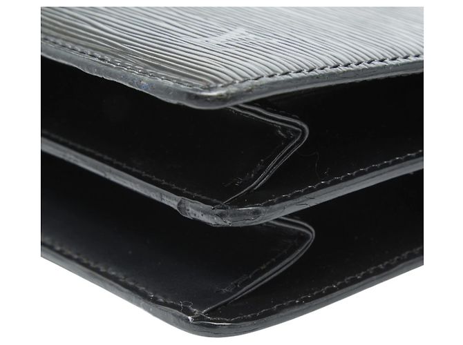 Borsa a Spalla Capucines Epi Louis Vuitton Nero - vista 5