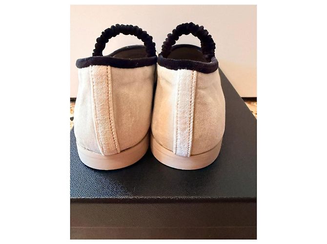 Bailarinas Chanel de terciopelo y lona Negro Blanco roto - vista 6