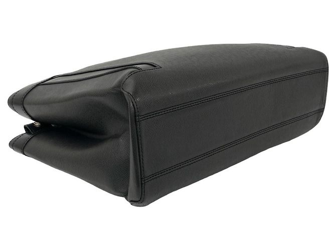 Borsa a mano Louis Vuitton Kasbek PM in pelle Taiga Nero - vista 7