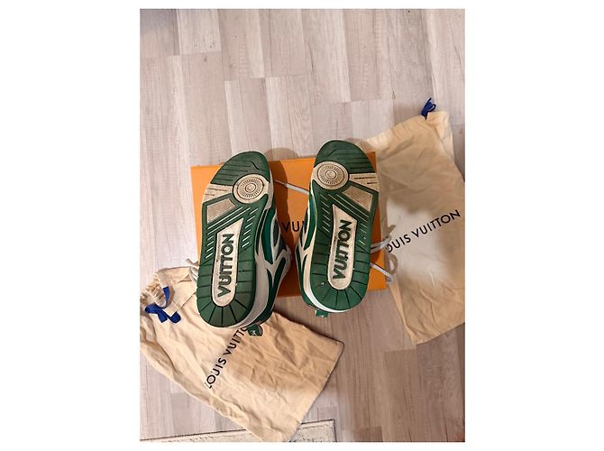 Tênis Louis Vuitton LV Skate Verde Branco - vista 5