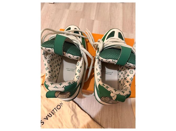 Tênis Louis Vuitton LV Skate Verde Branco - vista 7
