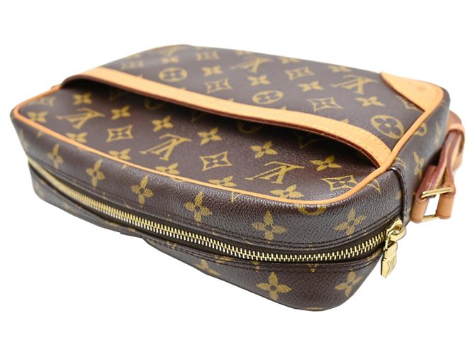Borsa a Spalla Trocadero 24 Donna Louis Vuitton Marrone - vista 4