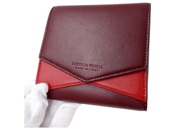 Billetera bi-fold de cuero burdeos Bottega Veneta Roja - vista 9