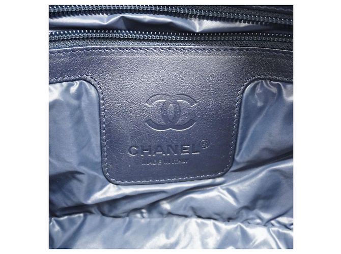 Borsa tote in nylon Coco Cocoon di Chanel Verde oliva - vista 5