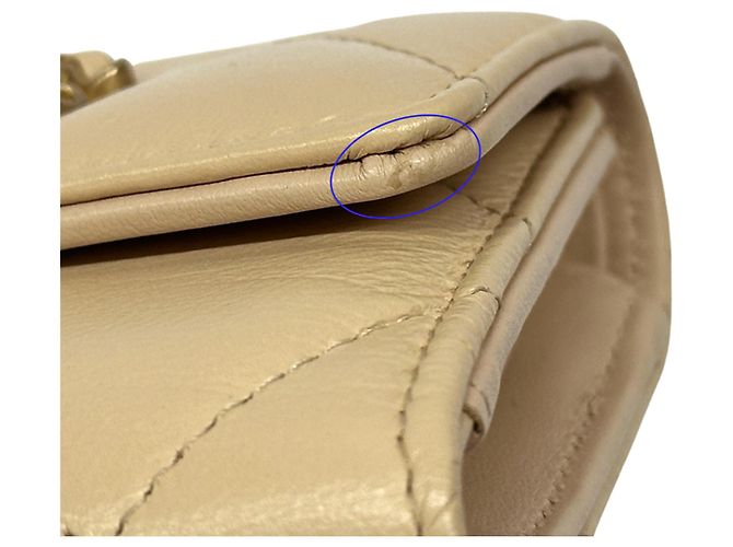 Portafoglio bi-fold Chanel in beige oro D'oro - vista 12