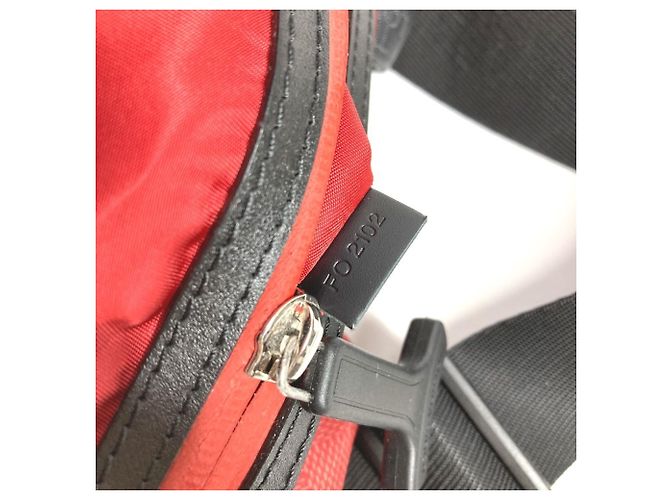 Borsa Solano Challenge Damier Louis Vuitton Cup Nero Rosso - vista 12