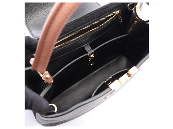 Borsa Louis Vuitton Capucines MM 2 in 1 Nero Rosa - vista 3
