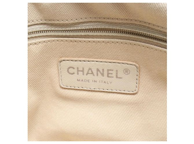 Timeless Borsa tote matelassé verde Chanel - vista 4