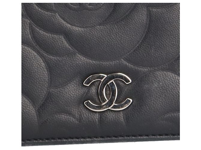 Billetera bifold Chanel Camelia Coco Mark Negro - vista 14