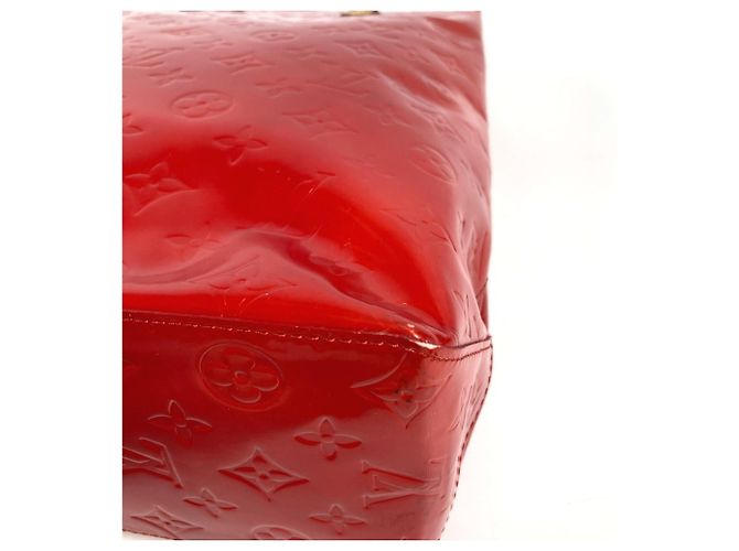 Borsa Tote Verticale Lead MM in Monogram Vernis Louis Vuitton Rosso - vista 8