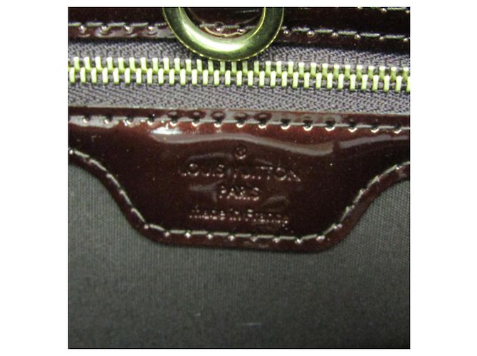 Sac à main Louis Vuitton Monogram Vernis Wilshire PM Bordeaux - vue 16