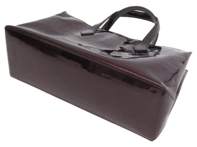 Sac à main Louis Vuitton Monogram Vernis Wilshire PM Bordeaux - vue 2