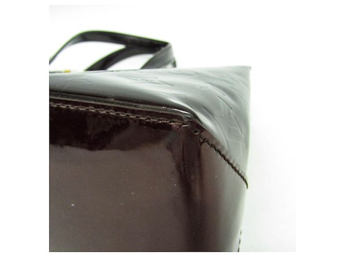 Sac à main Louis Vuitton Monogram Vernis Wilshire PM Bordeaux - vue 6