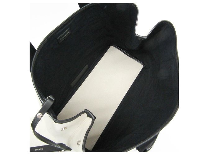 Borsa Tote Balenciaga NAVY CABAS M Nero Bianco sporco - vista 3